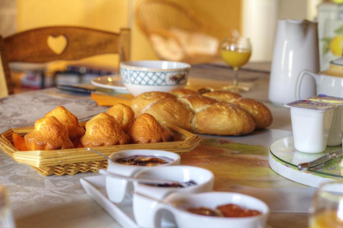 Montceau-et-Echarnant Ferme Du Pigeonnier Bed & Breakfast エクステリア 写真